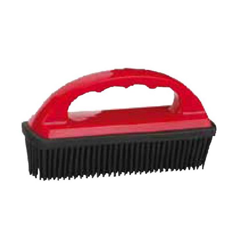 Brosse à poignée fermée